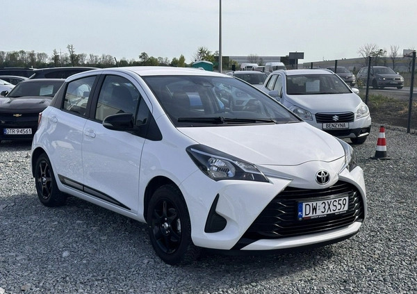 Toyota Yaris cena 52900 przebieg: 48000, rok produkcji 2020 z Wojkowice małe 232